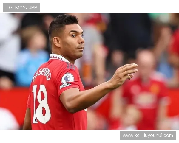 英格兰足球全面暂停引发球迷热议赛事未来充满不确定因素